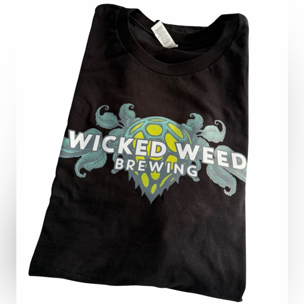 Bella Canvas black short sleeve “Wicked Weed Brewing” t- shirt. Size L. NWT